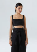 STRAP CROPPED TOP
