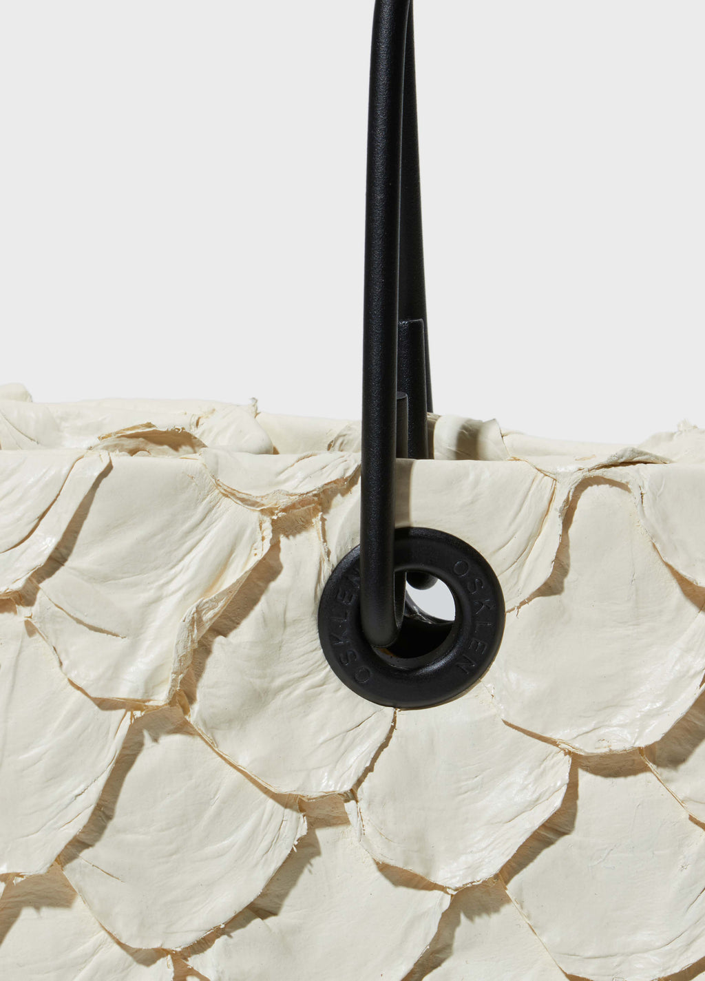 Bolsa Pirarucu Katu Small Off-White/Preto – Osklen – foto 5