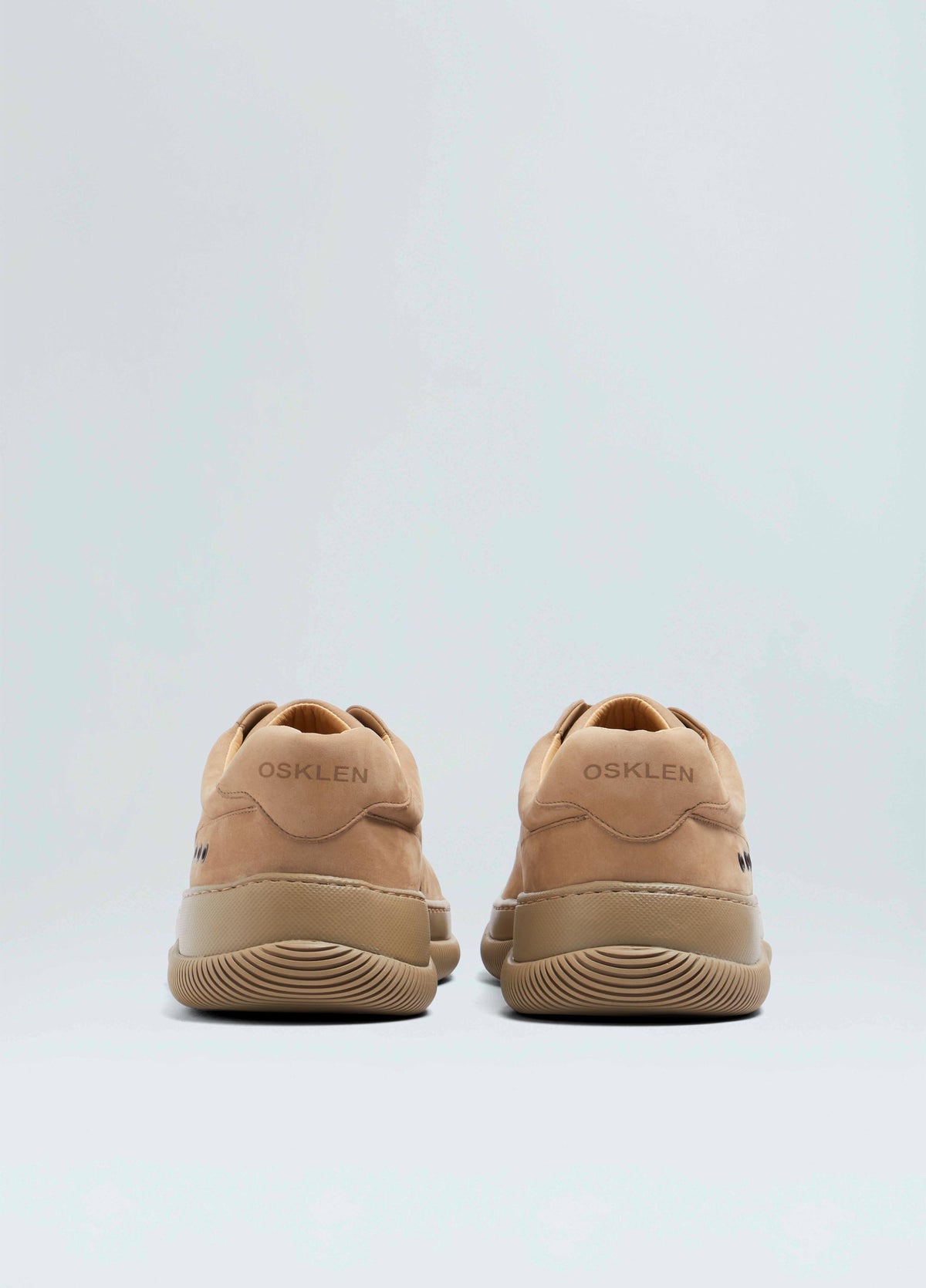 HYBRID LACES MONOCHROMATIC NUBUCK SNEAKER M