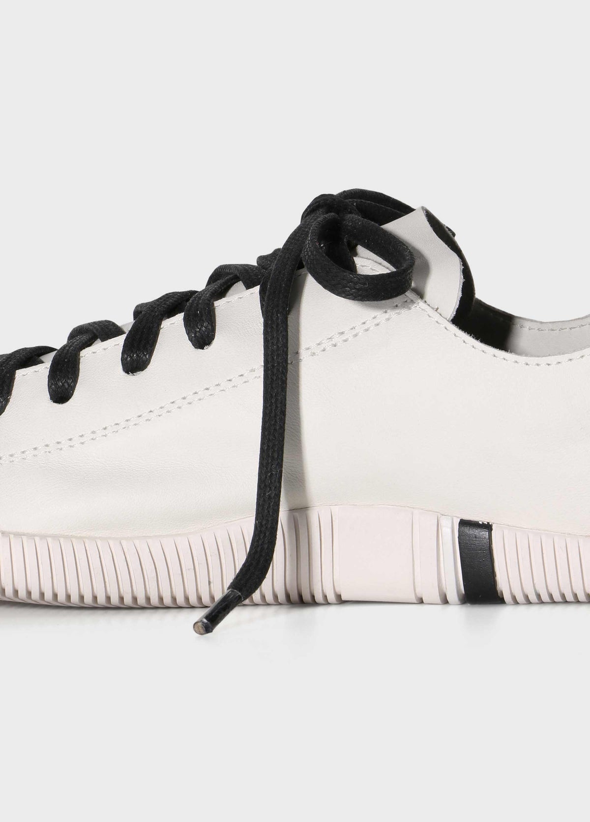 ARPOADOR SOFT SNEAKERS