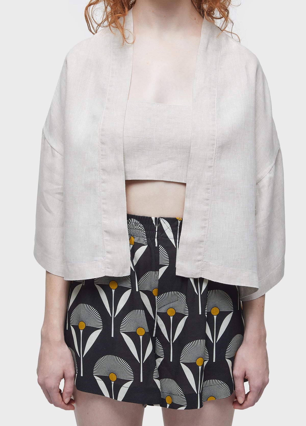 EMBROIDERED SUNFLOWER KIMONO