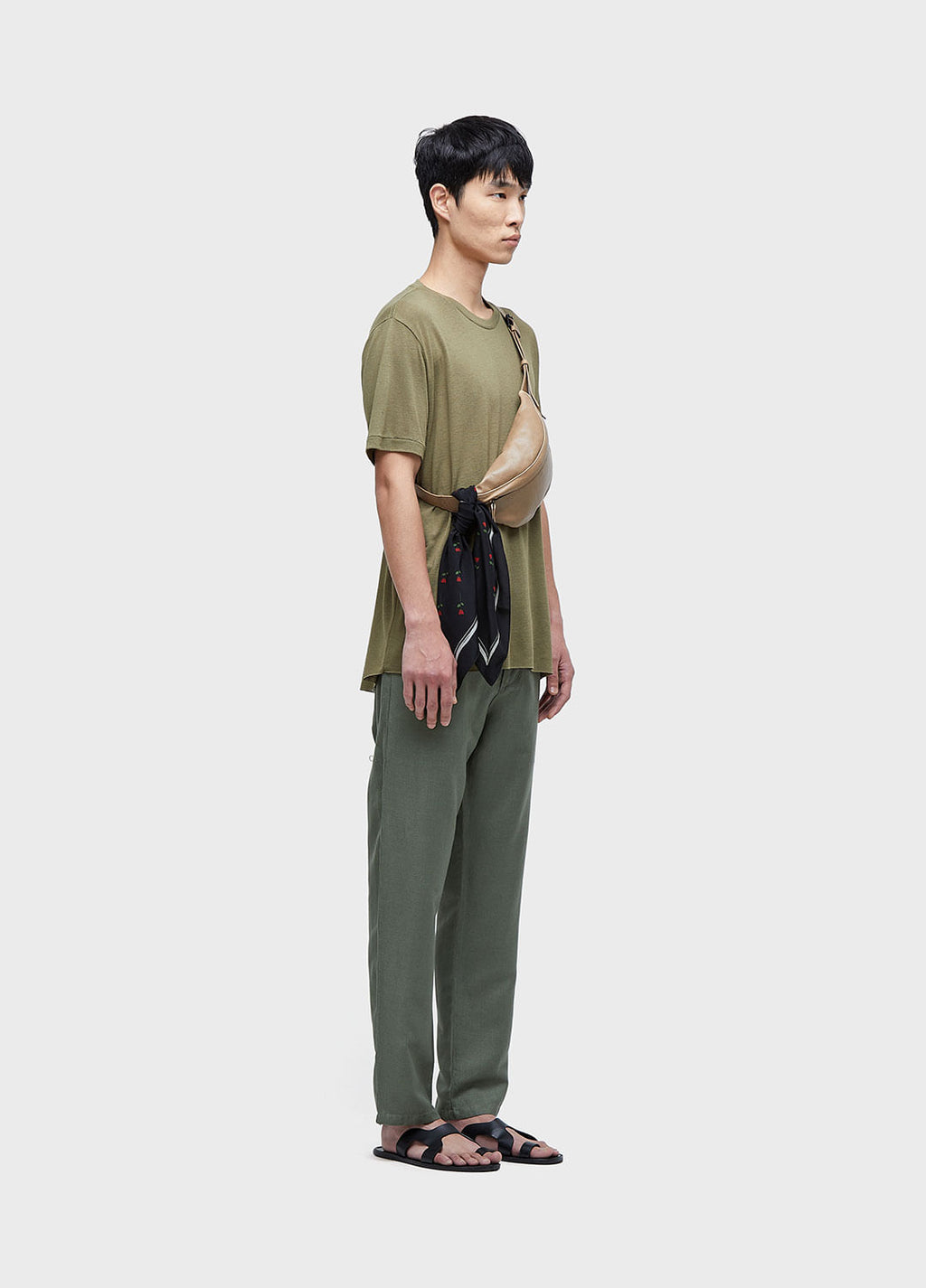LIGHT LINEN SHORT SLEEVE T-SHIRT
