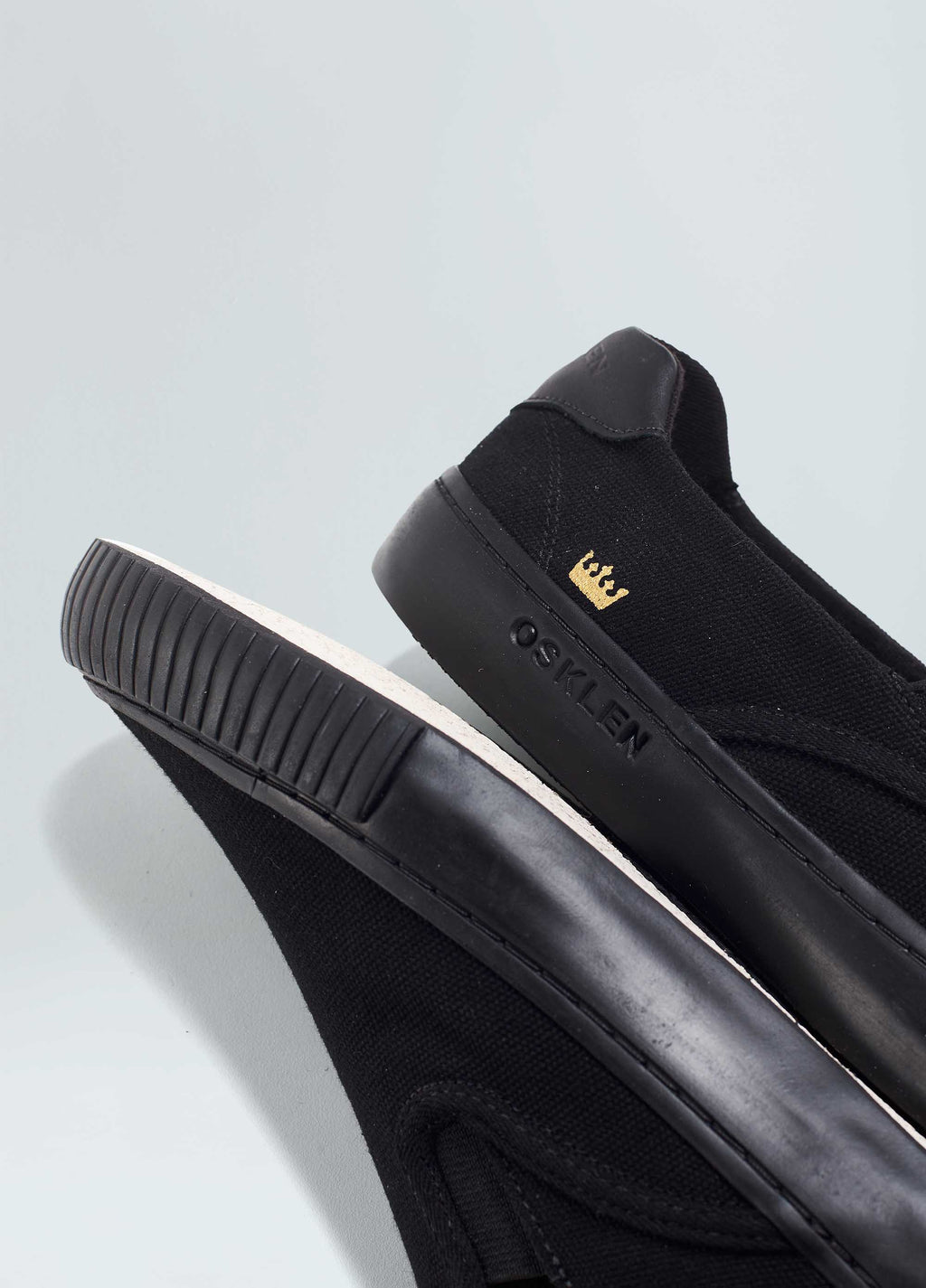 CANVAS SLIP-ON SNEAKERS BLACK SOLE M
