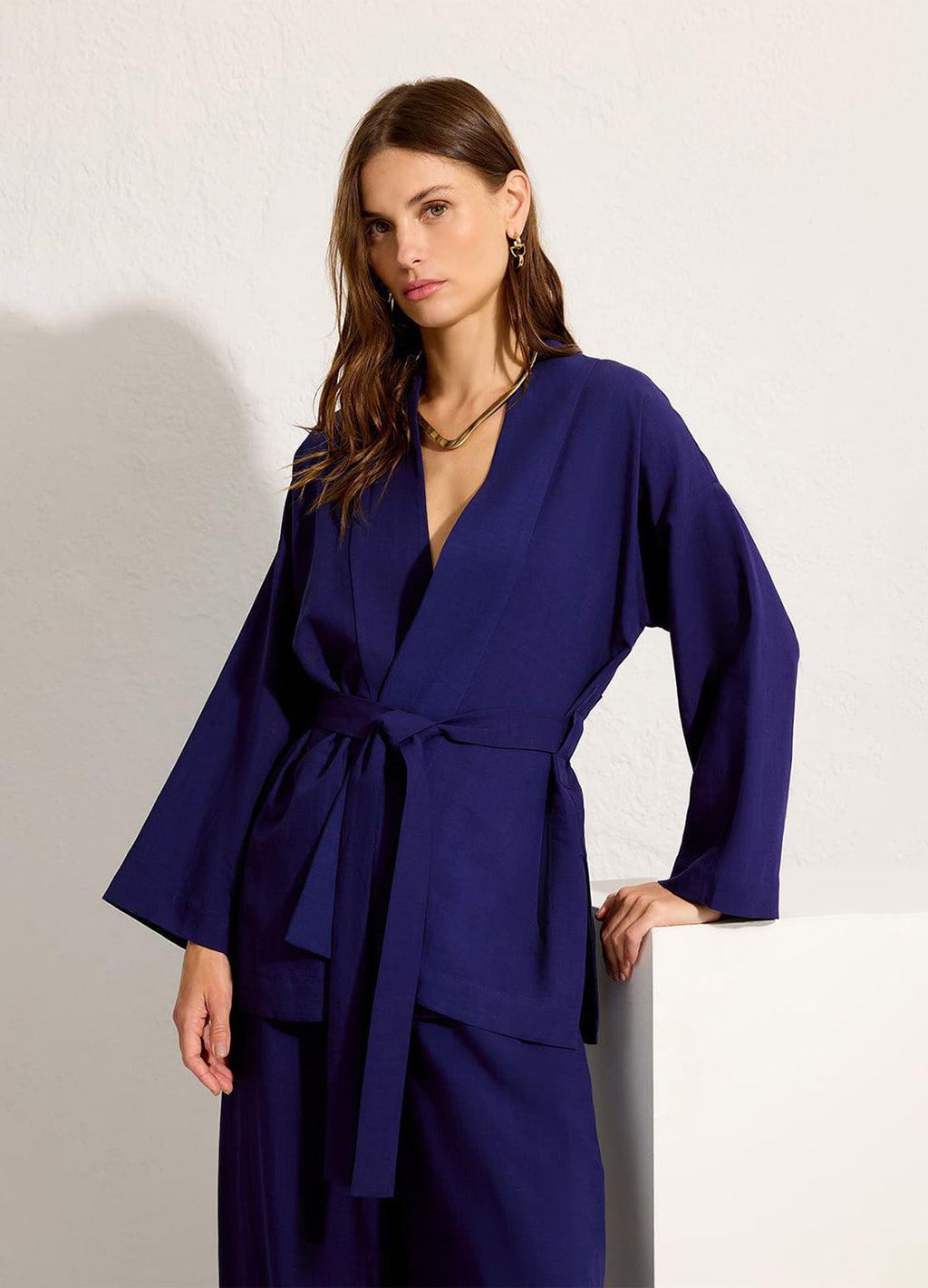 TIE-FRONT KIMONO