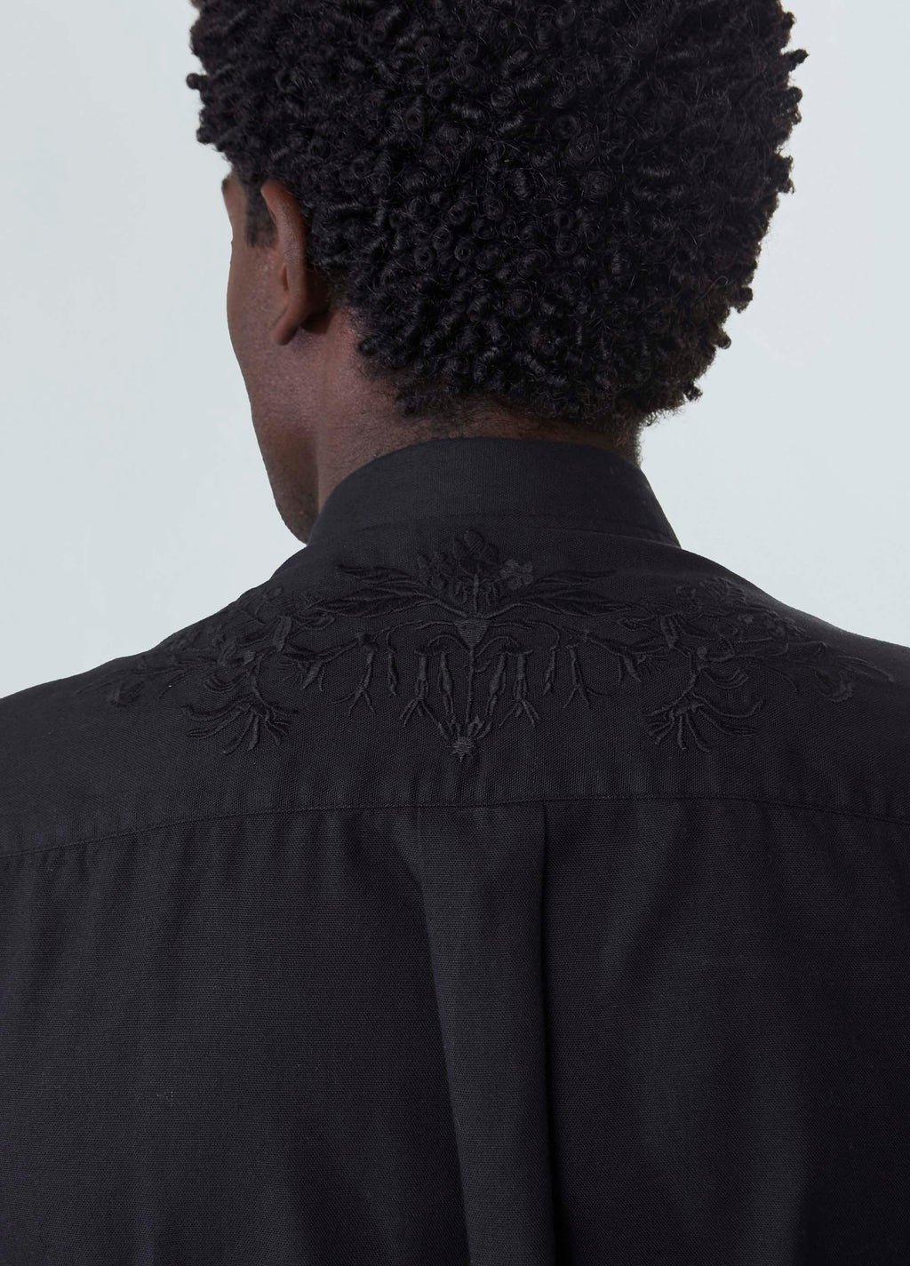 ARABESQUE EMBROIDERED LONG SLEEVE SHIRT