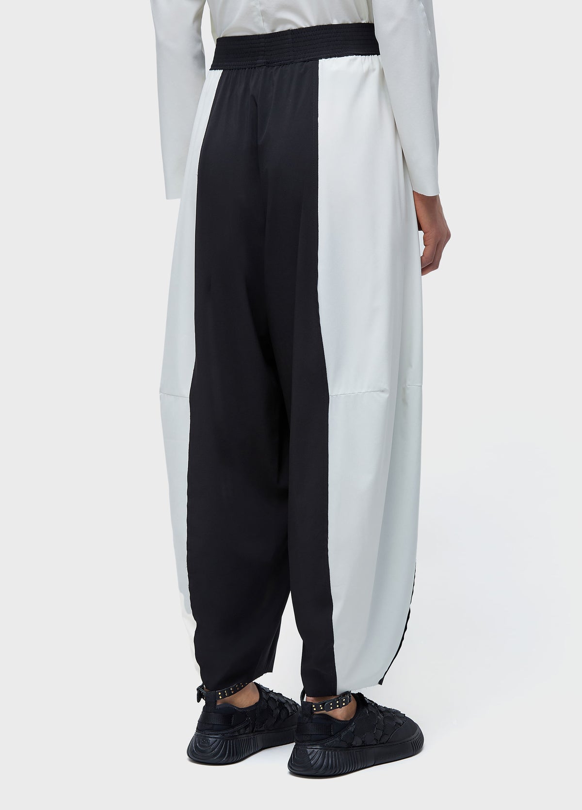 SUPERLIGHT TWO-TONE BALLOON PANTS