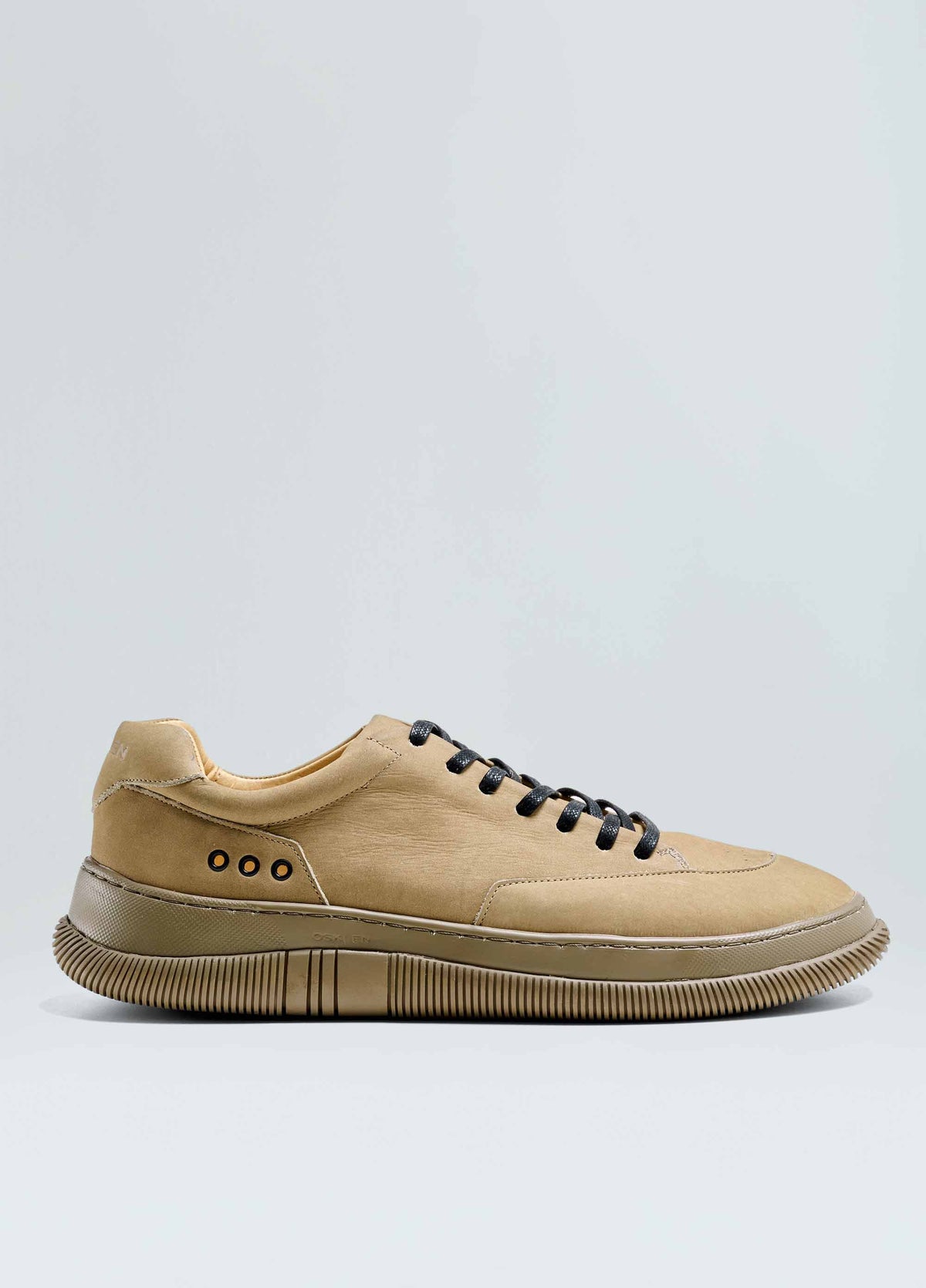 HYBRID LACES MONOCHROMATIC NUBUCK SNEAKER M