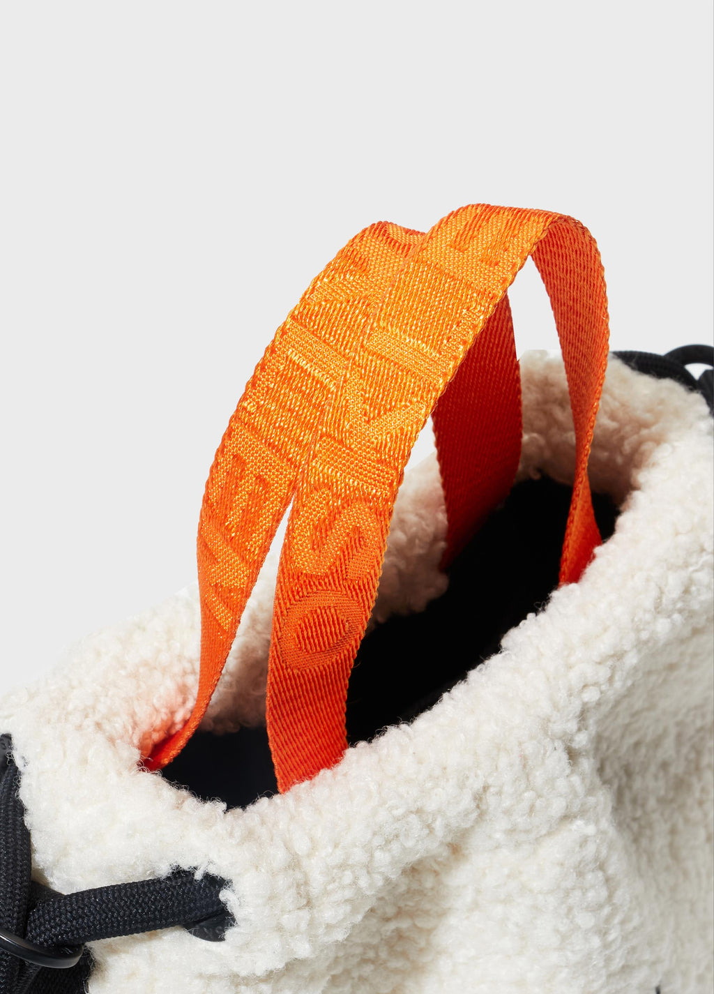 Bolsa Fleece Small Off-White/Preto – Osklen – foto 4