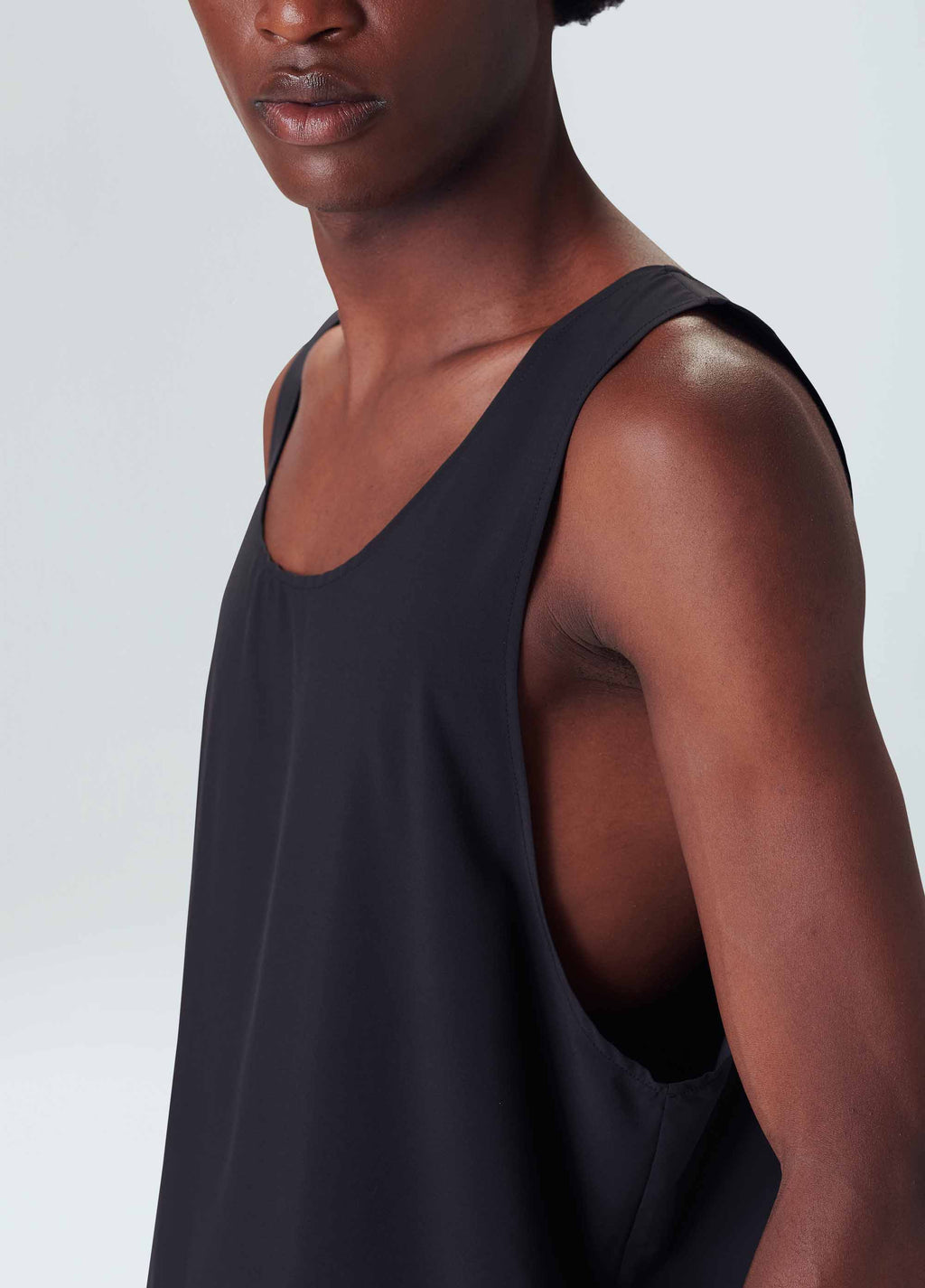OVER SUPERLIGHT TANK TOP