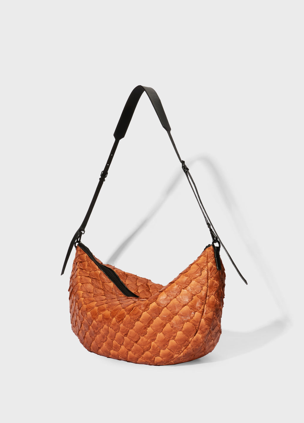Andiroba Pirarucu Soft Bag Laranja Surfing/Preto – Osklen – foto 2