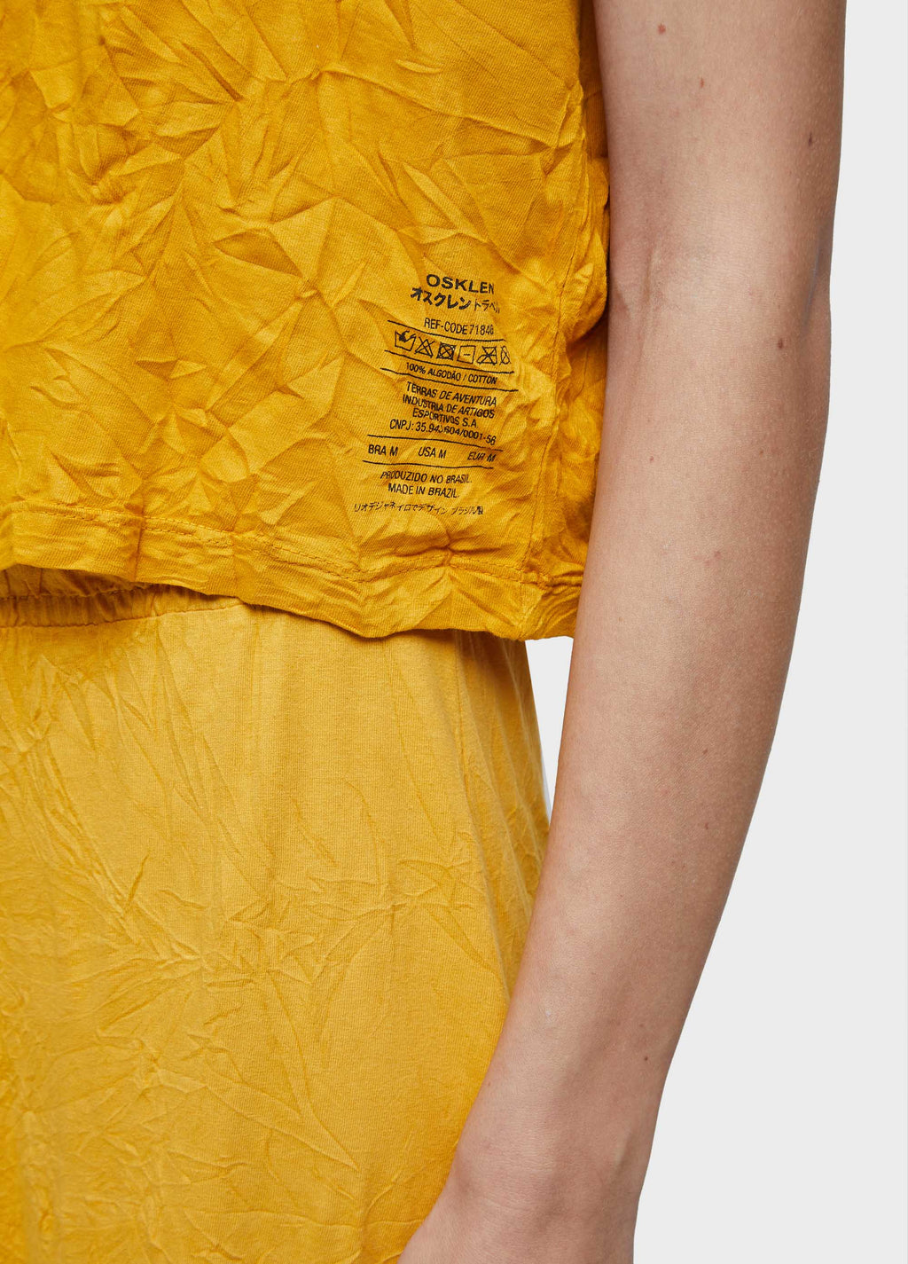 SLEEVELESS CRINKLE COLOR