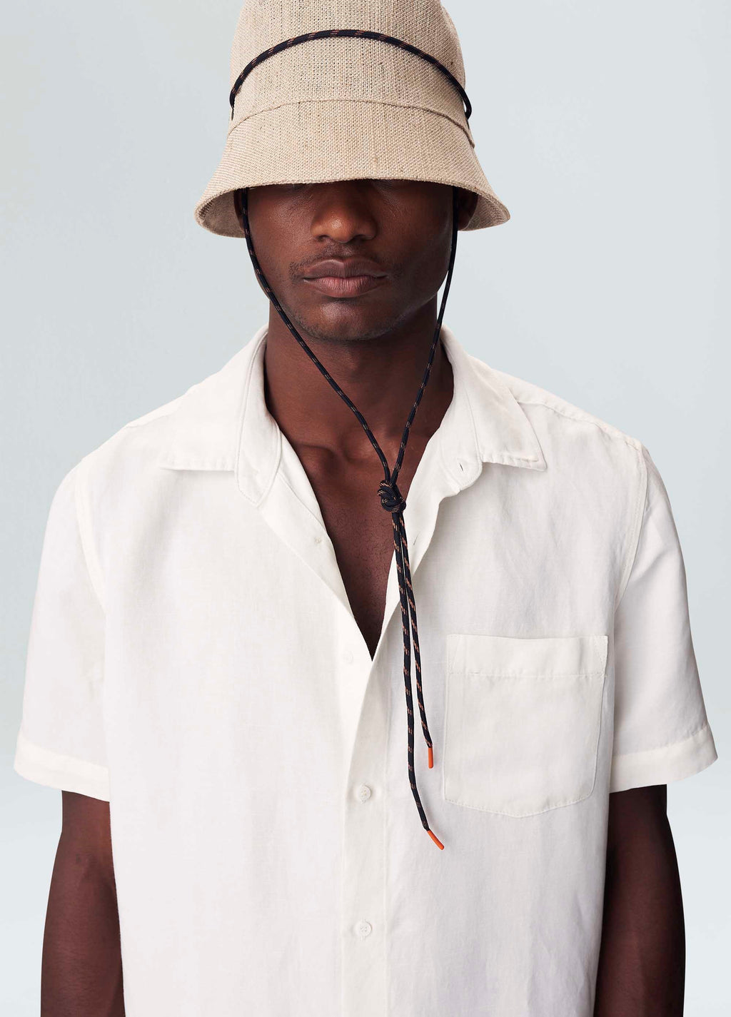 JUTE HAT WITH STRING
