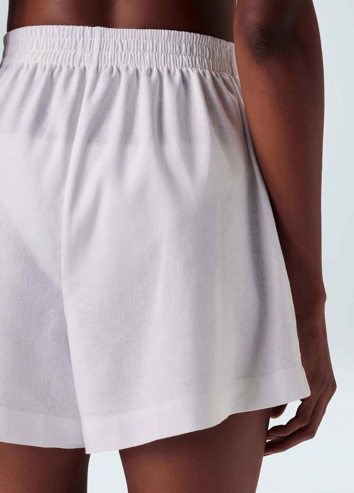 SHORT LINEN