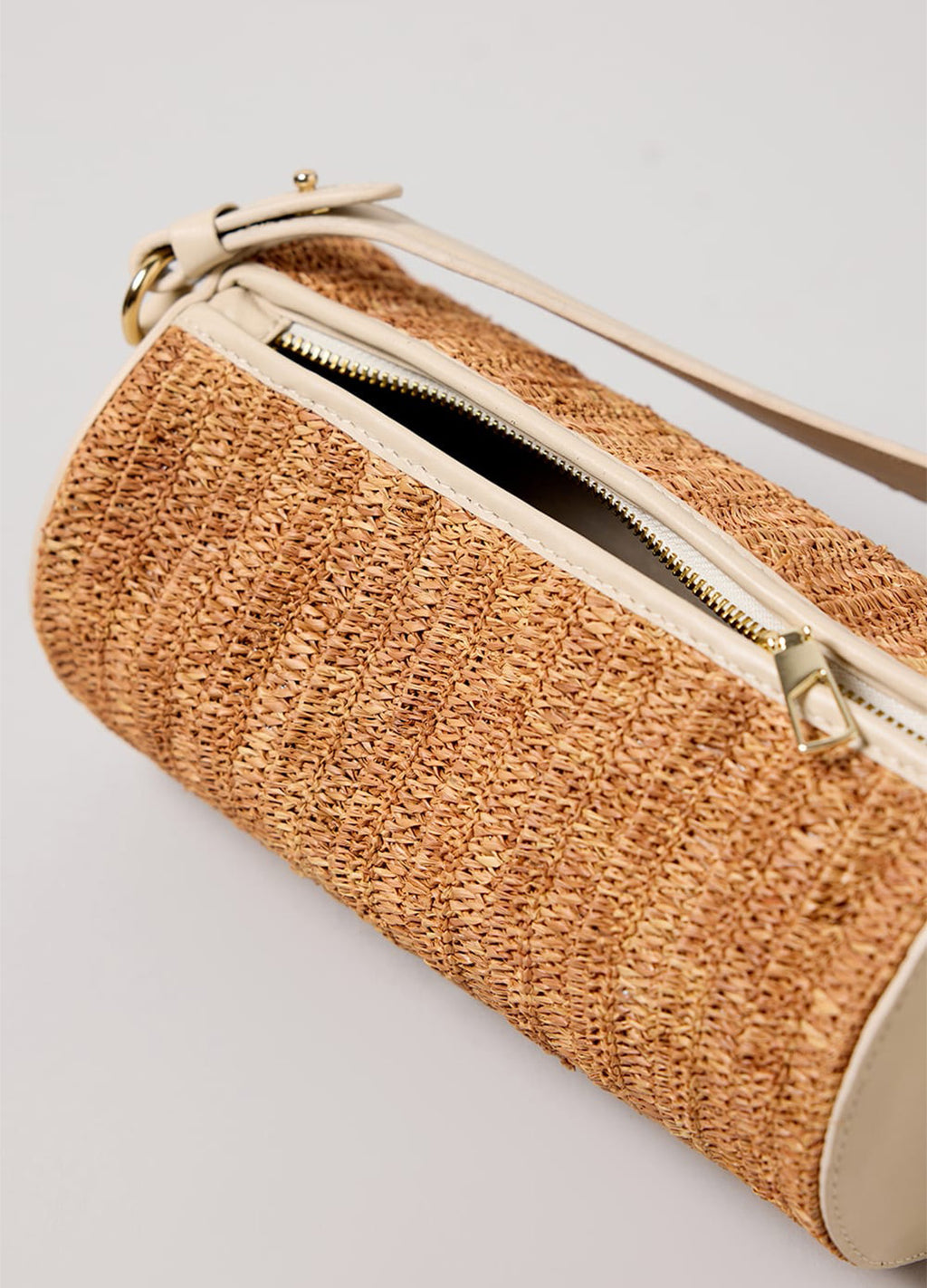 BURITI BARREL BAG