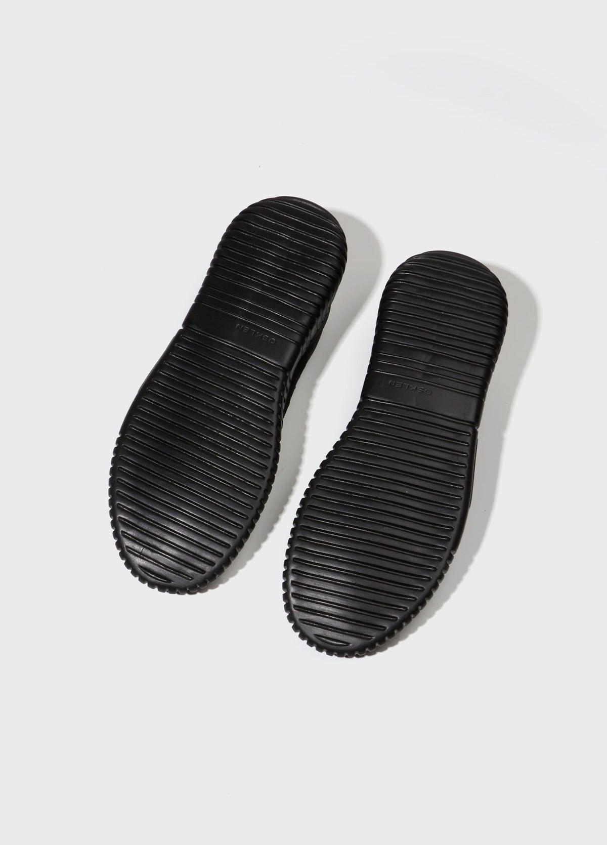 ARPX LOOP COLOUR SOLE SNEAKERS M