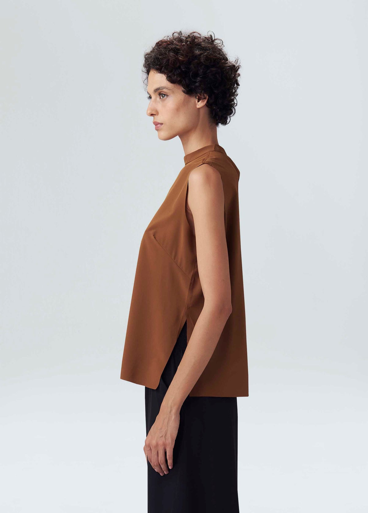 SUPERLIGHT TURTLENECK BLOUSE