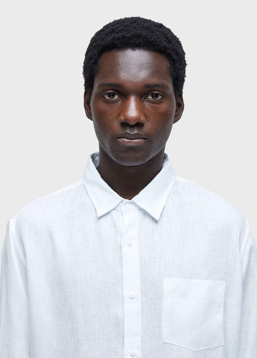 CLASSIC LINEN LONG-SLEEVE SHIRT