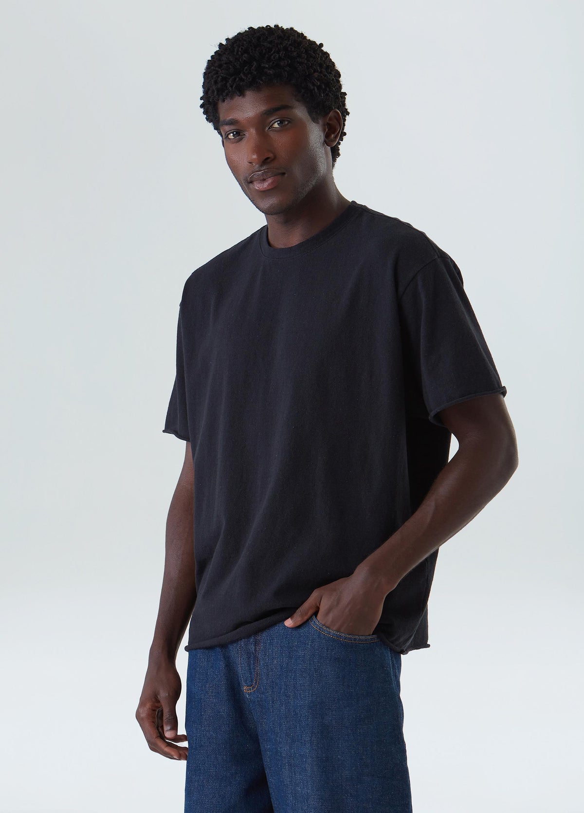 T-SHIRT WITH BACK CUTOUT AND SHORT SLEEVES