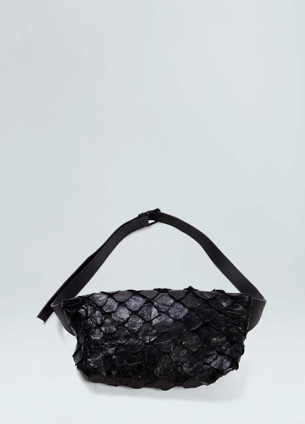 PIRARUCU FLAT WAIST BAG