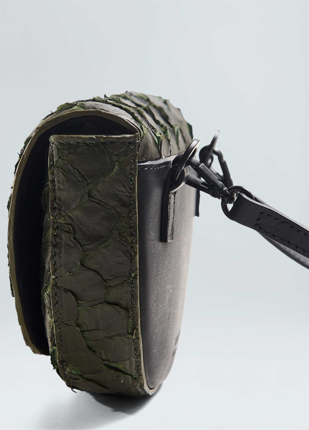PIRARUCU MOON WAIST BAG