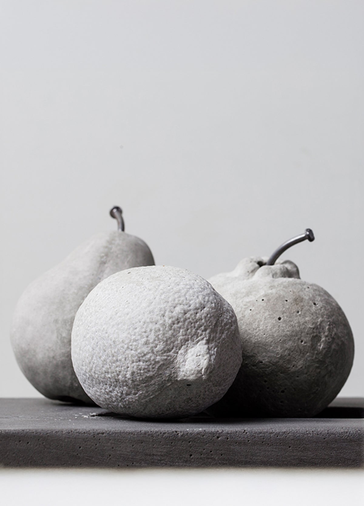 ESCULTURA FRUTA MAÇÃ