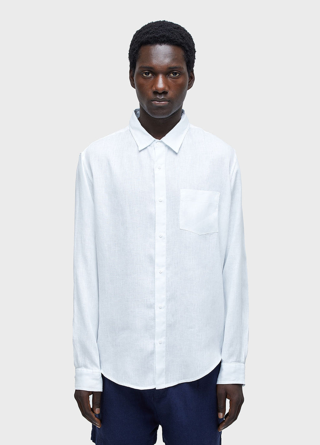 CLASSIC LINEN LONG-SLEEVE SHIRT