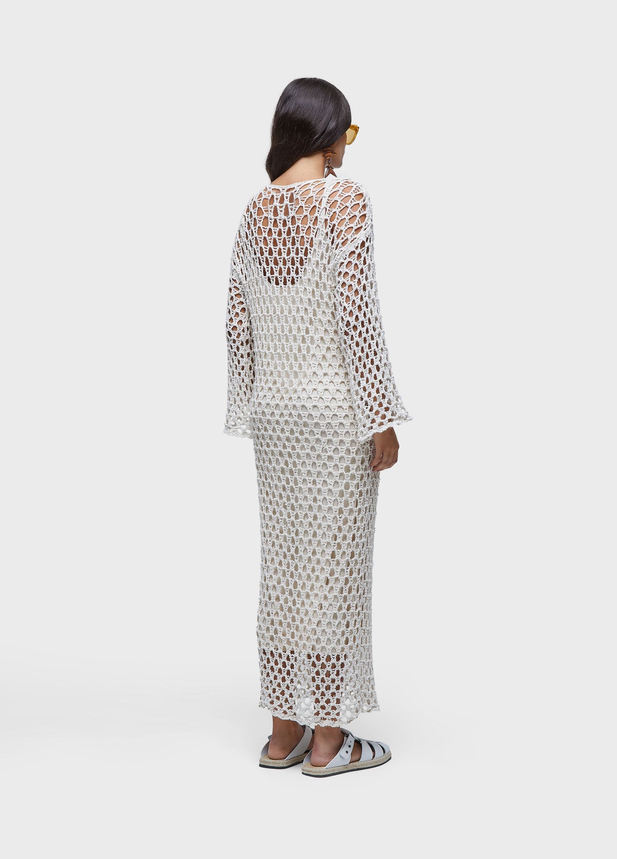 OPEN KNIT LONG-SLEEVED DRESS