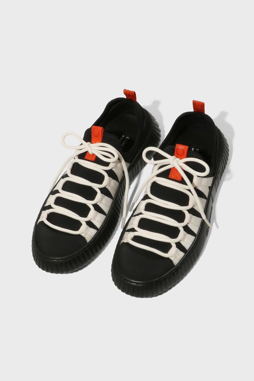 ARPX LOOP COLOUR SOLE SNEAKERS