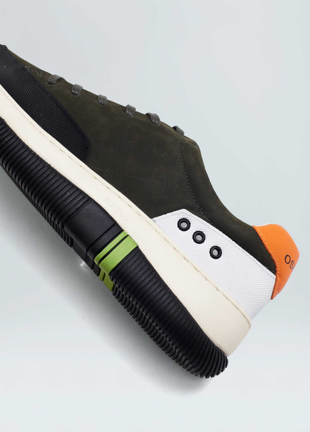HYBRID LACES NUBUCK SNEAKERS