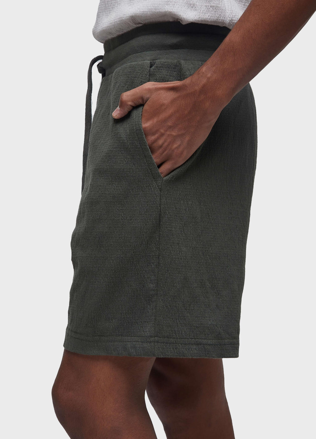 YOGUE TEXTURED SHORTS