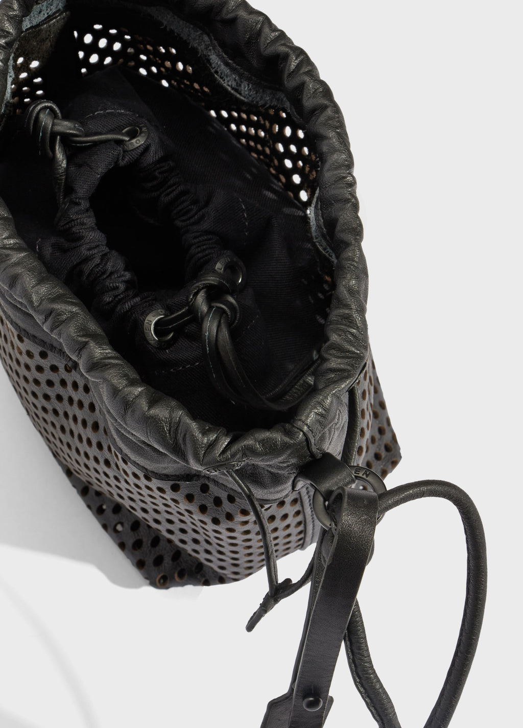 MICRO-PERFORATED DRAWSTRING BAG