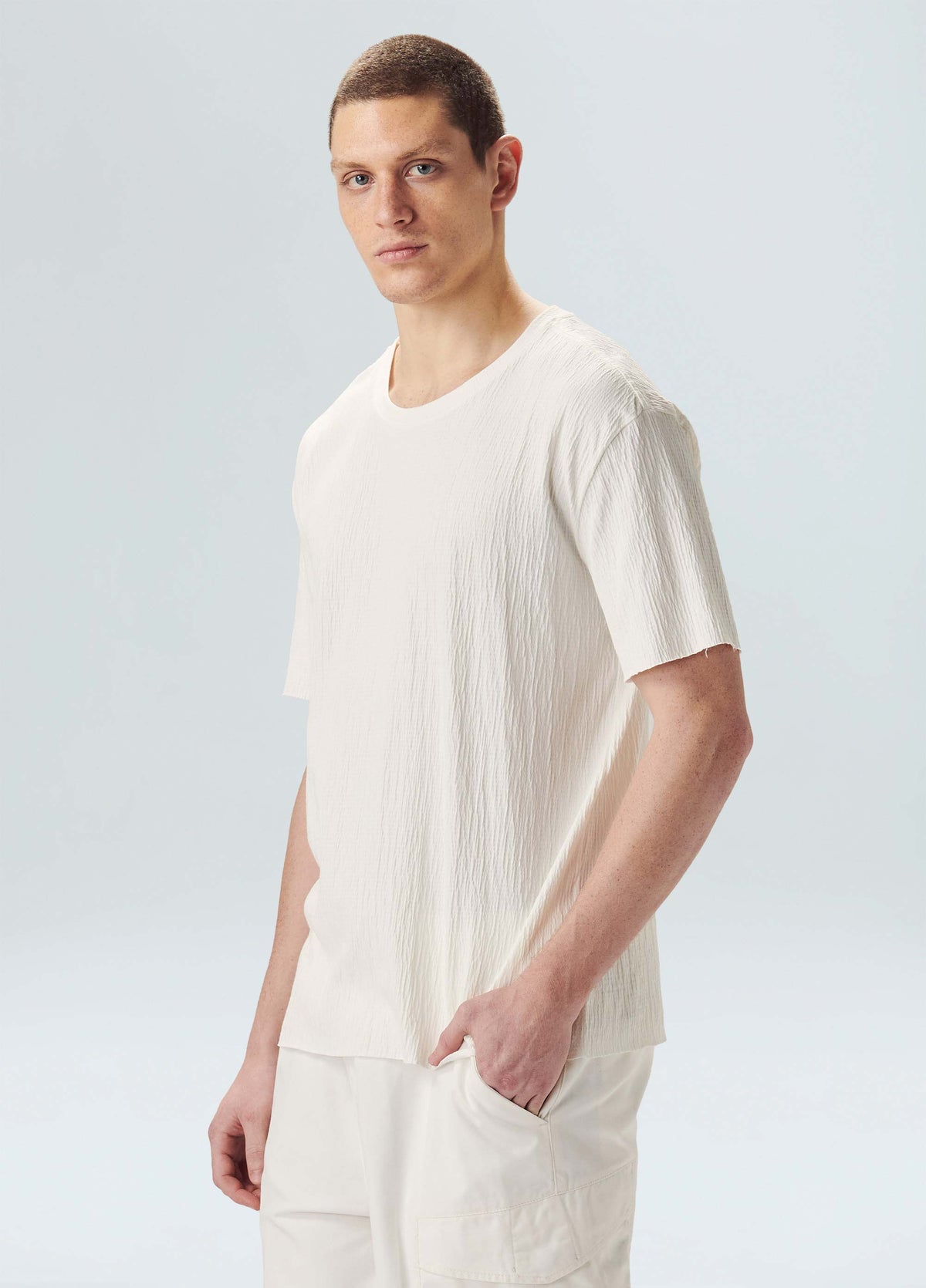 T-SHIRT WRINKLED YOKE