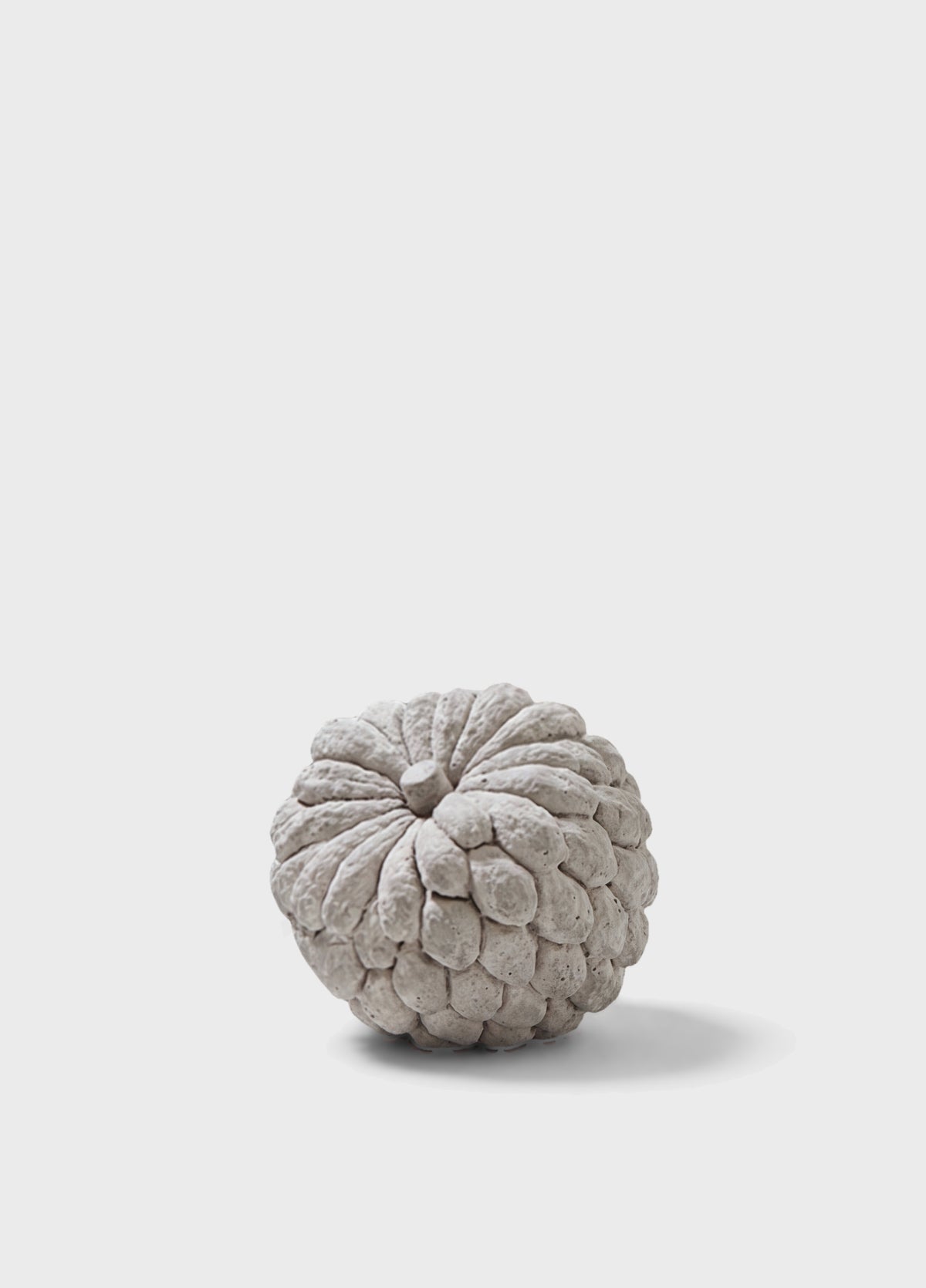 ESCULTURA FRUTA PINHA