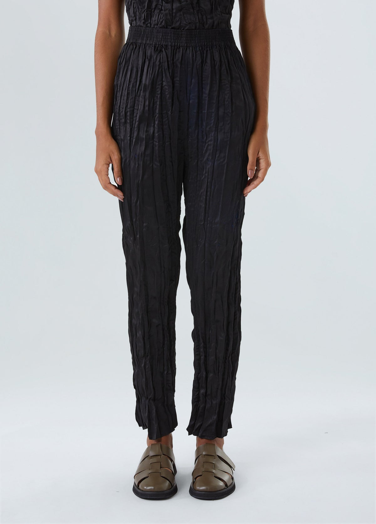 WRINKLED SATIN PANTS
