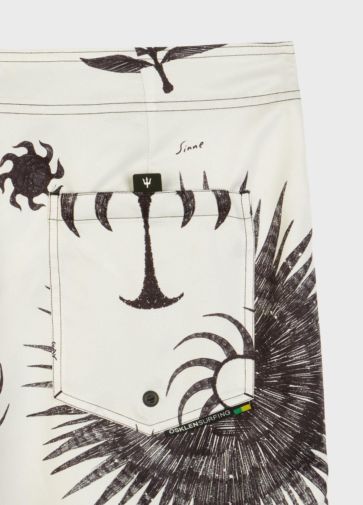 AQUAONE TRACE SURF SHORTS