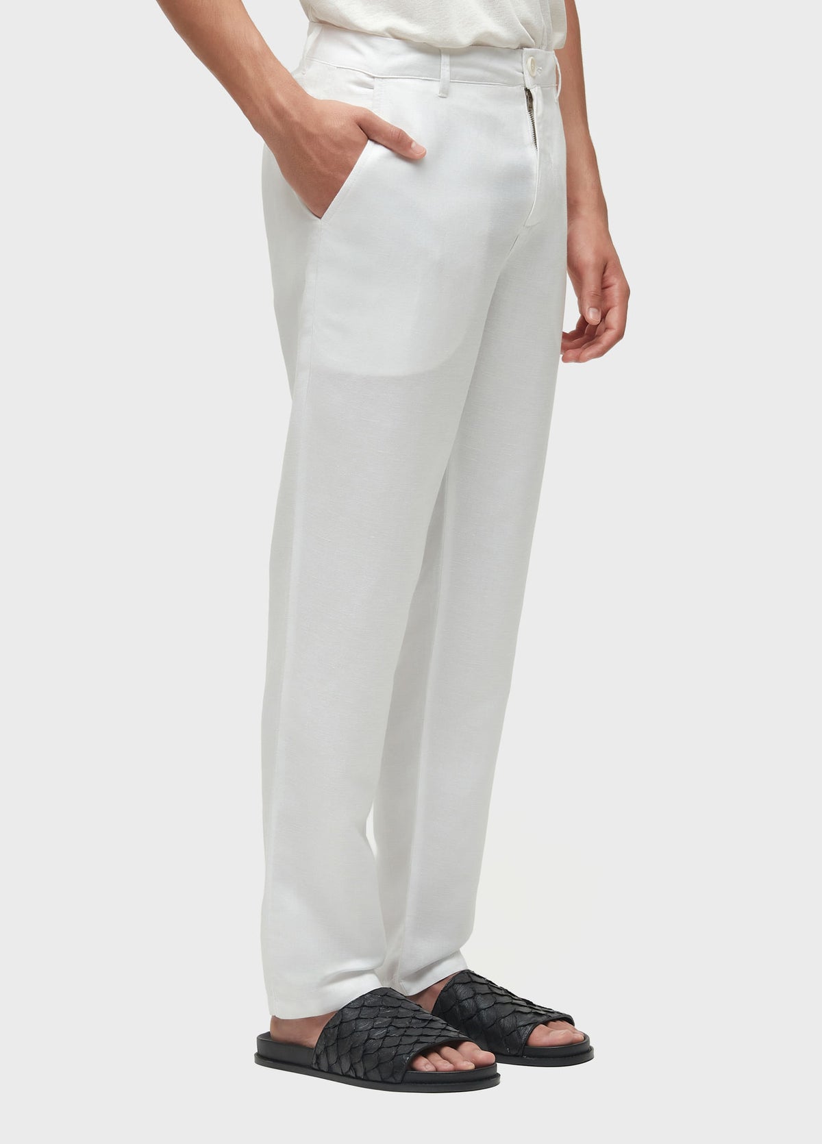 TAILORED FLOWY LINEN PANTS