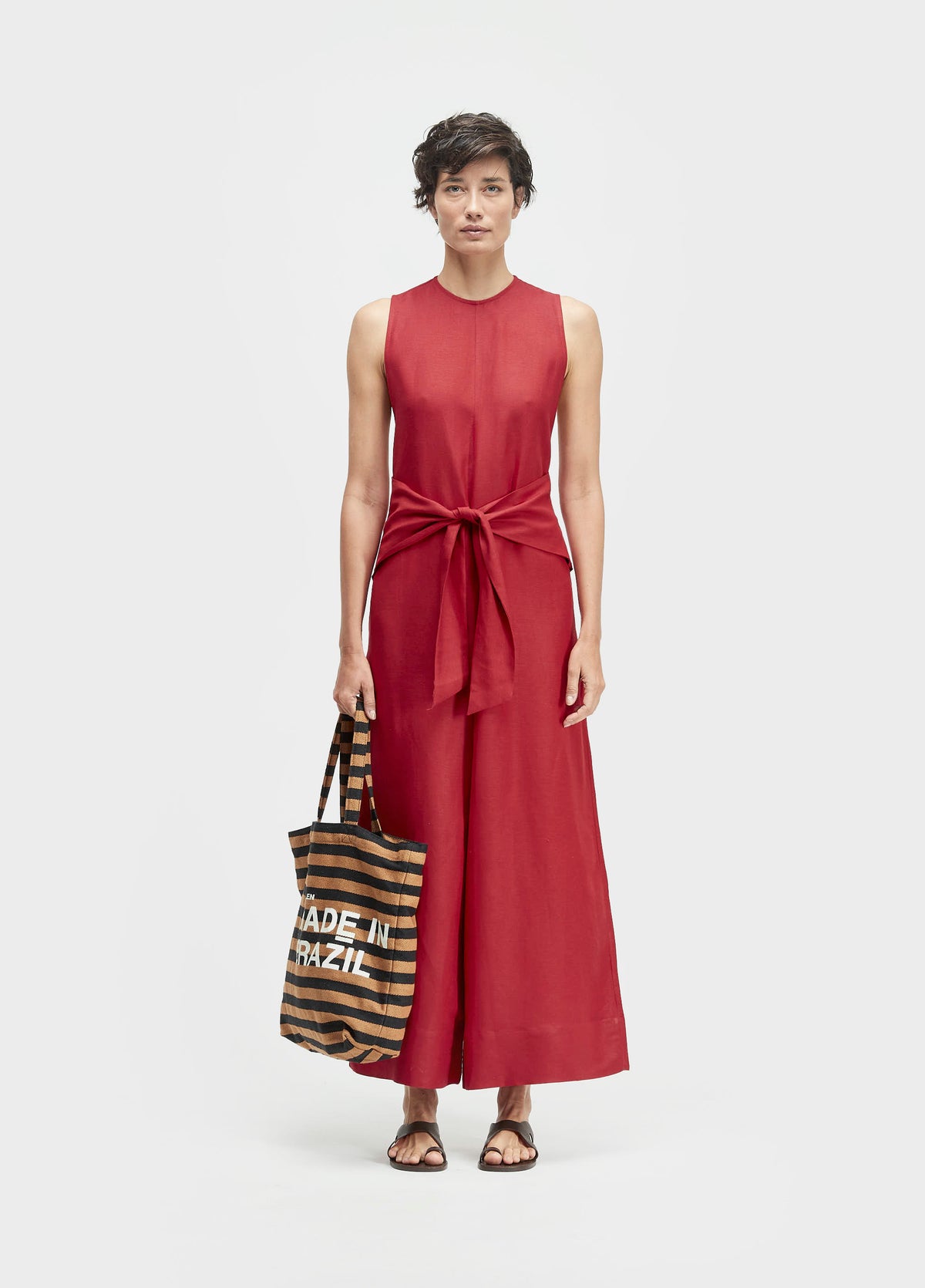 MACACÃO SLEEVELESS LINEN AMARRAÇÃO