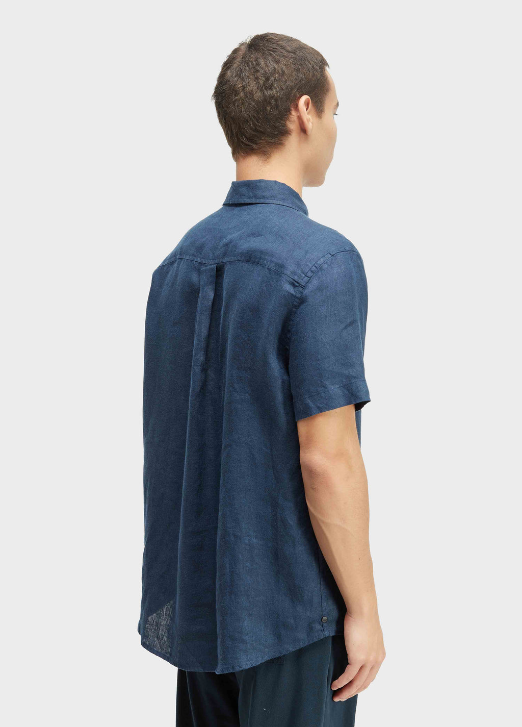 CLASSIC LINEN SHORT SLEEVE SHIRT
