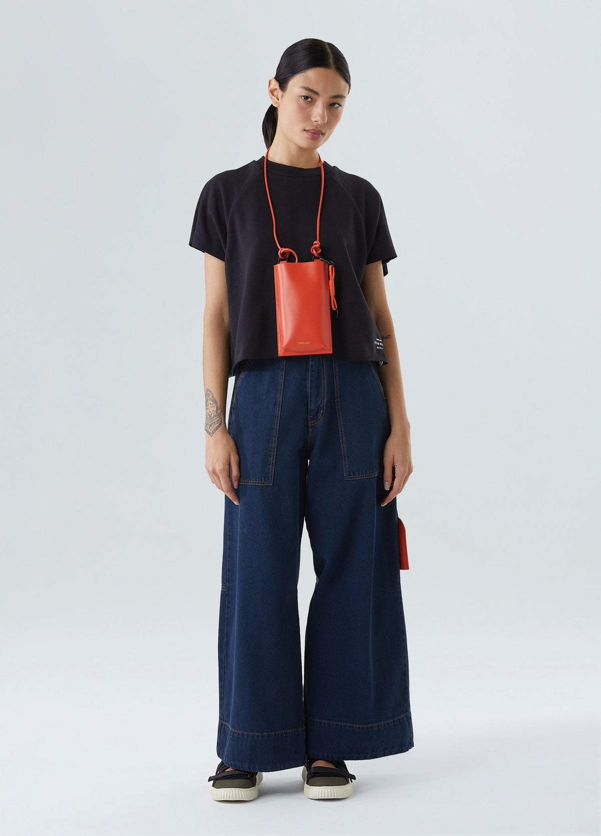 FLAT TAPE PHONE BAG