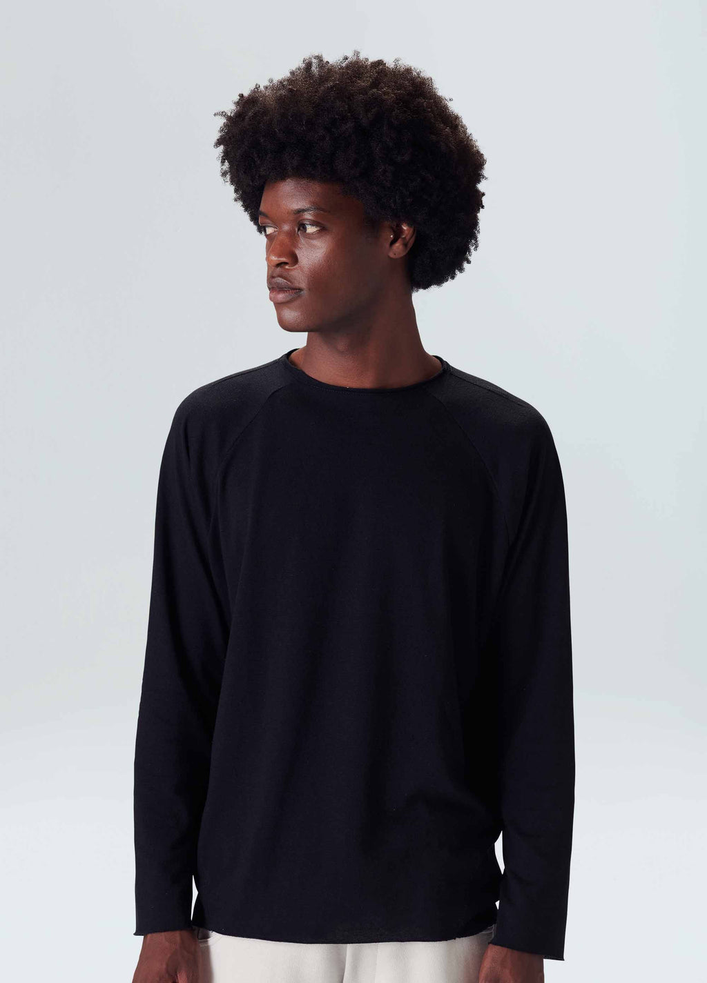 YOGUE CUTOUT LONG-SLEEVED T-SHIRT