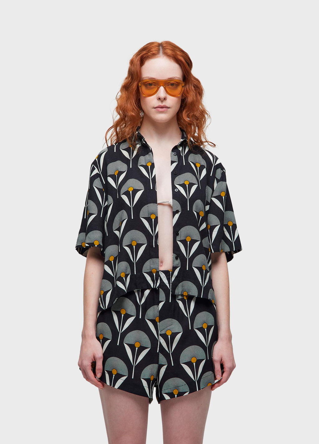 SUNFLOWER DOTS SHORT-SLEEVED SHIRT