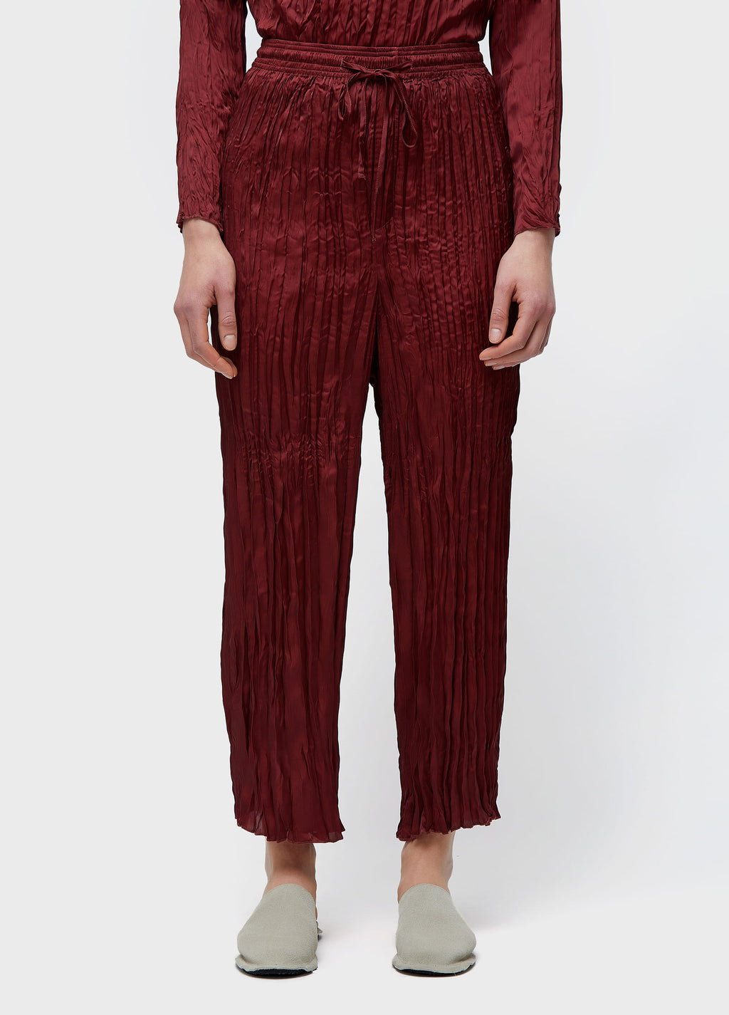 WRINKLED DOUBLE-FACED SATIN STRAIGHT-LEG PANTS