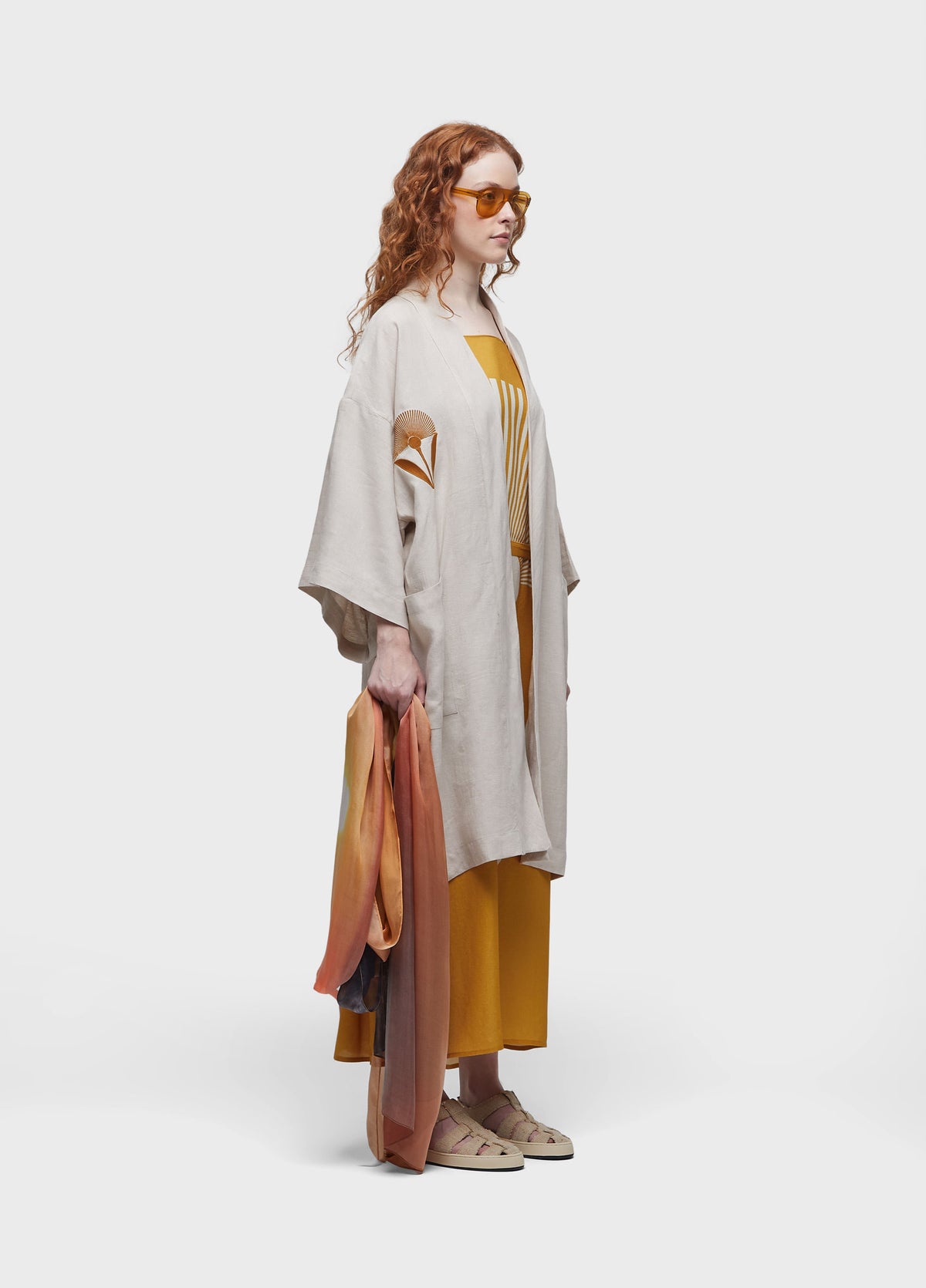 LINEN KAFTAN SUN
