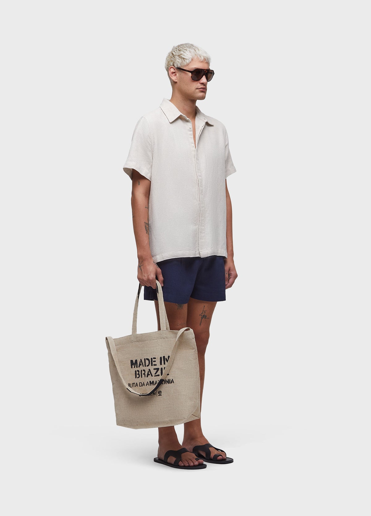 LINEN TEXTURE SHORT-SLEEVED SHIRT