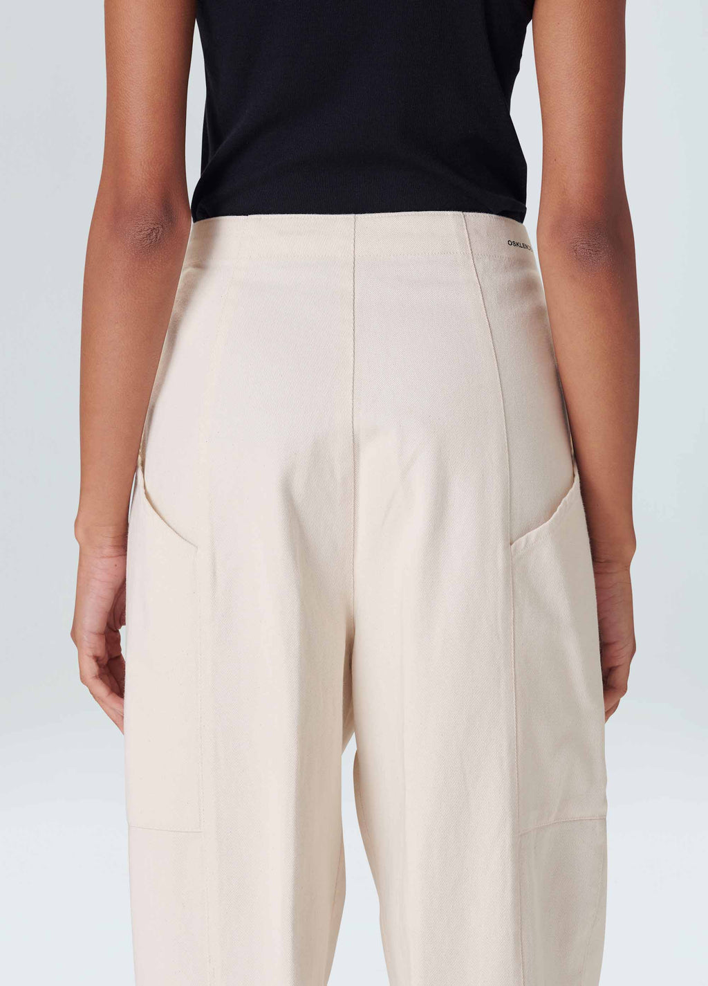 BARREL WHITE JEANS