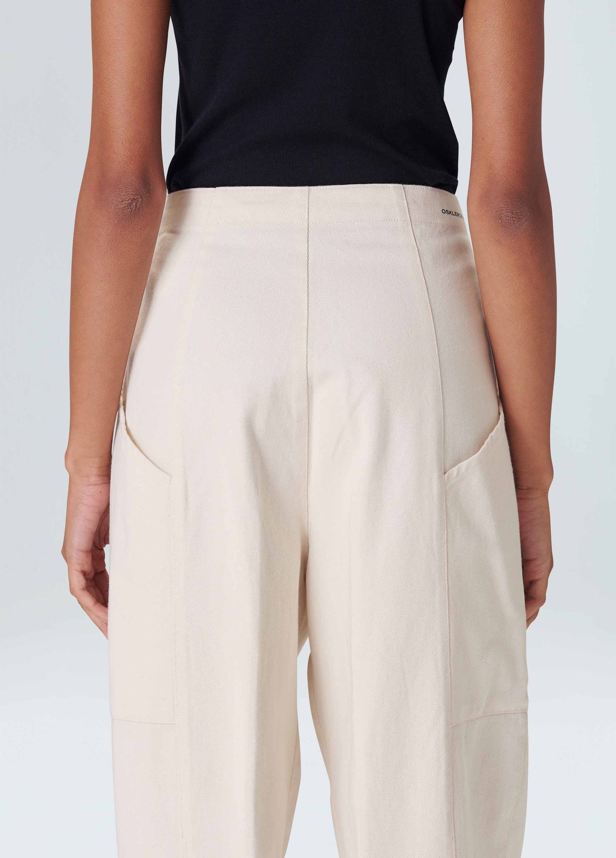 BARREL WHITE JEANS