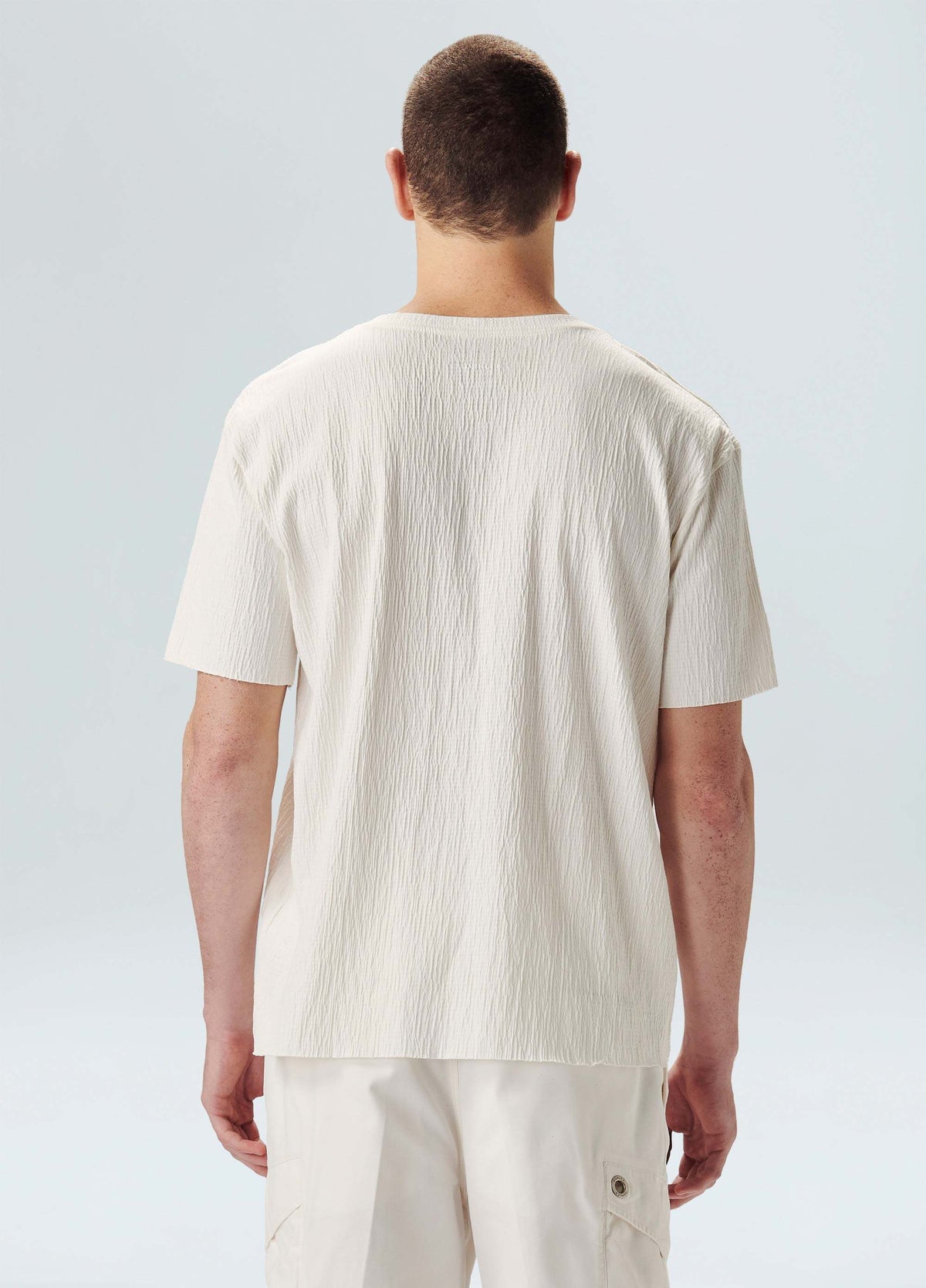 T-SHIRT WRINKLED YOKE