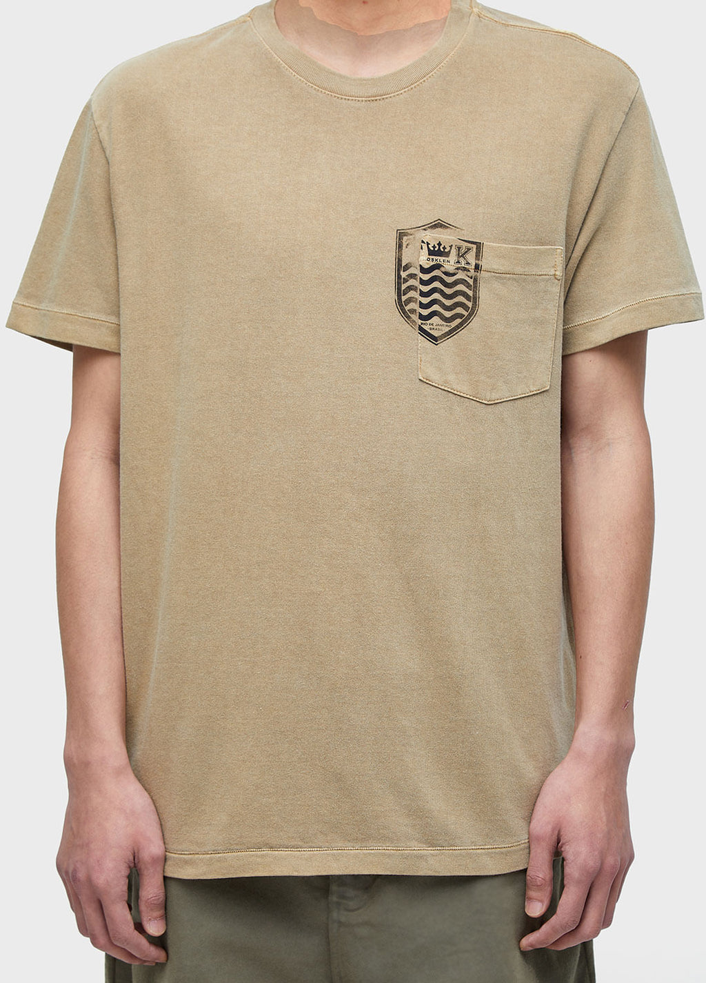 T-SHIRT POCKET EMBROIDERED CREST SHORT SLEEVE
