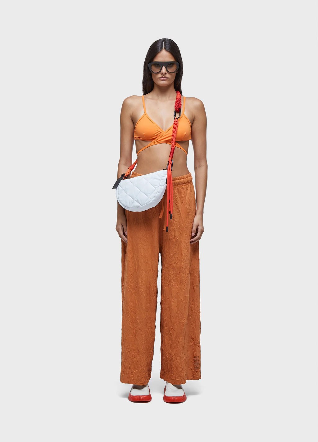 Bolsa Mini Andiroba Nylon Matelassê Off-White/Preto – Osklen – foto 2