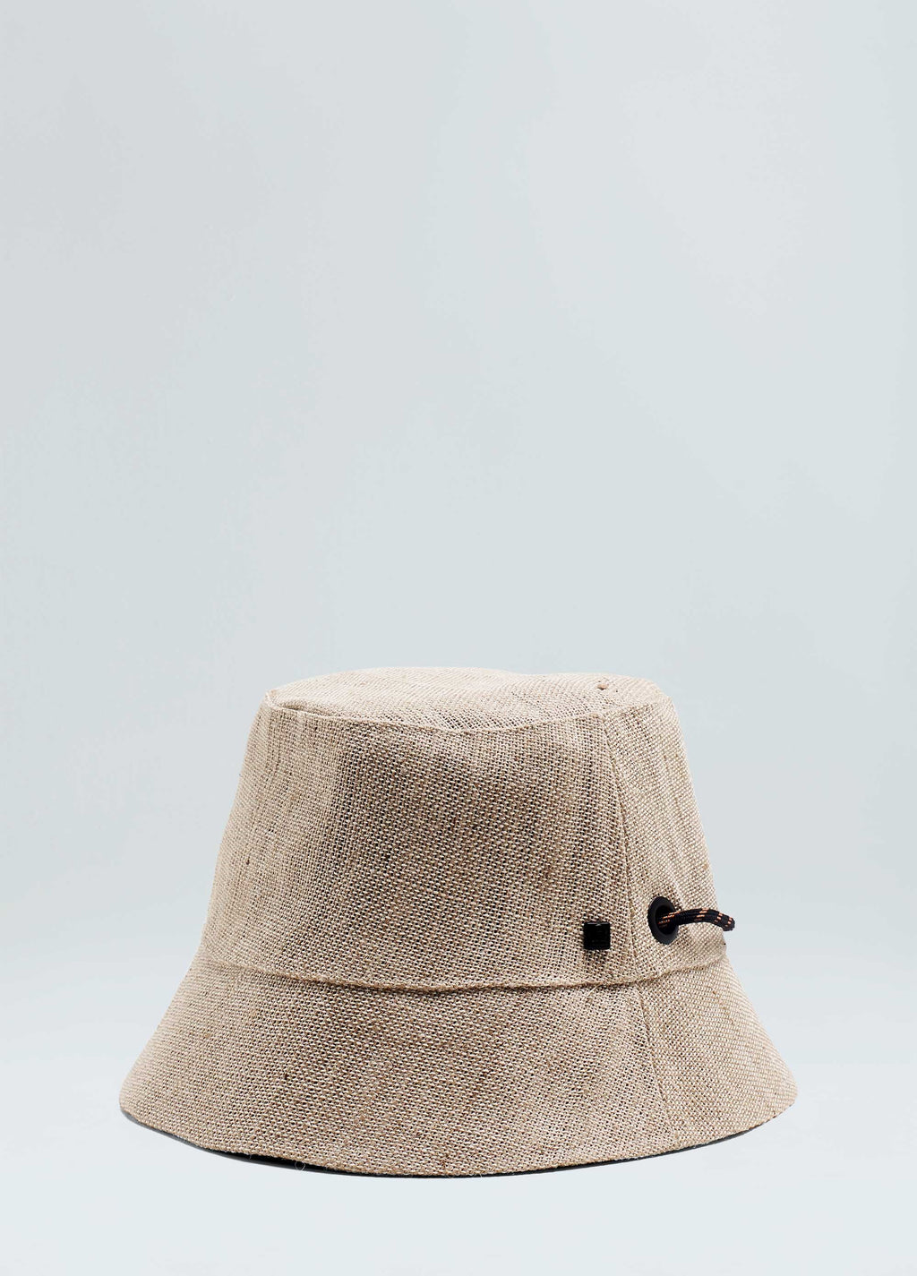 JUTE HAT WITH STRING